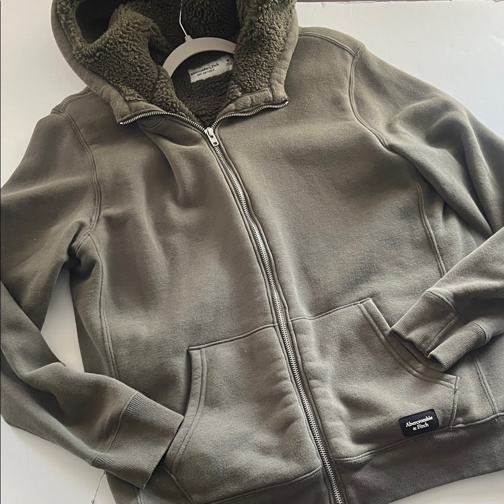 Abercrombie & Fitch Olive full zip jHoodie Jacket with Sherpa Lining